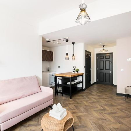 Indigo Apartment Бирмингем Экстерьер фото