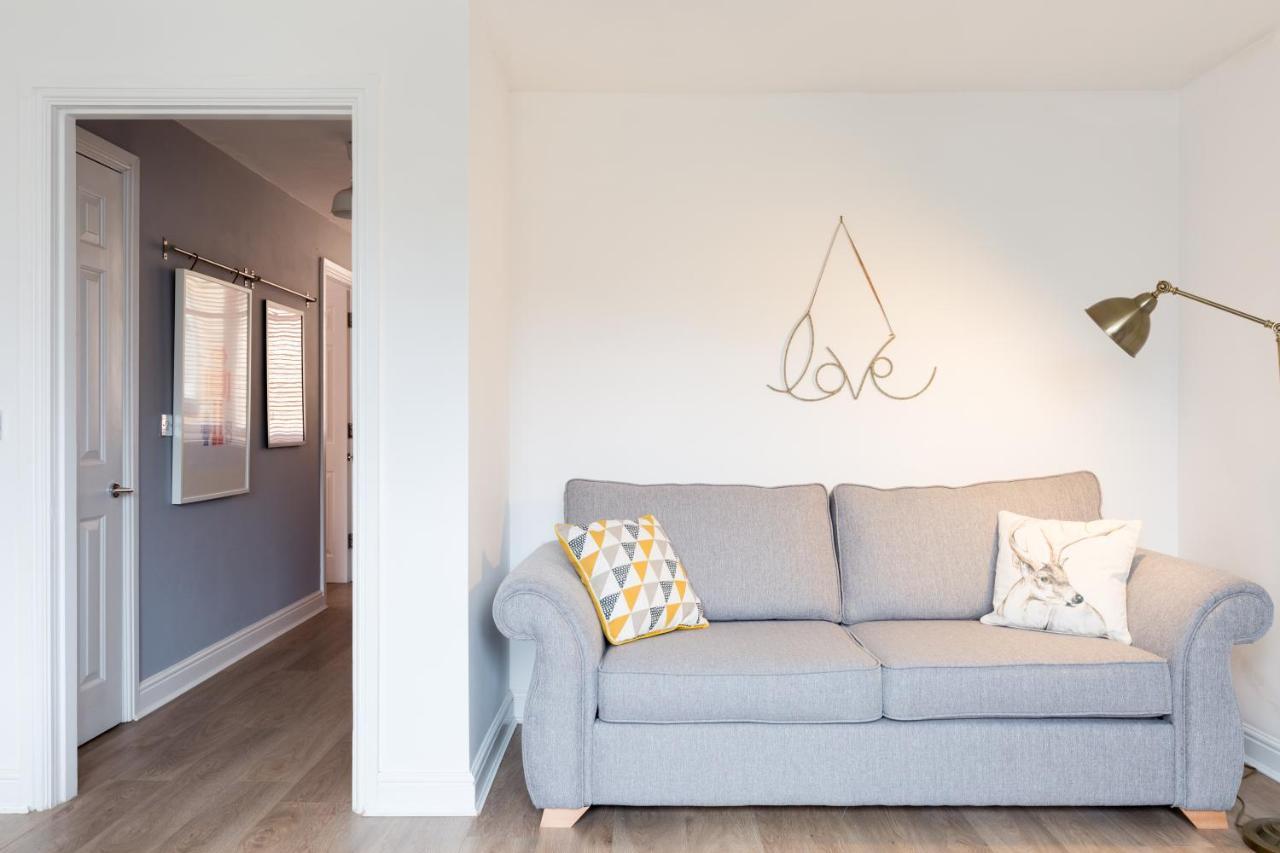 Indigo Apartment Бирмингем Экстерьер фото